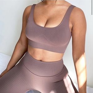 Coffee Brown Ribbed Seamless Set (Leggings, Bra)
